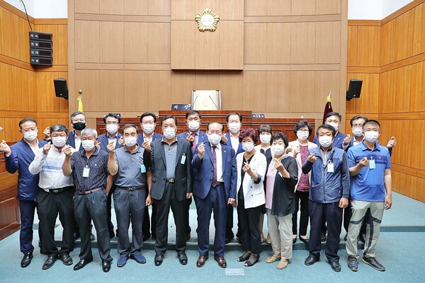 제323회 부안군의회 임시회 폐회