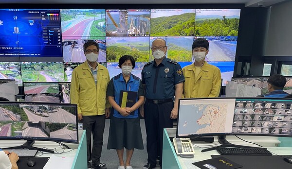 부안군 CCTV통합관제센터 절도범 검거 기여