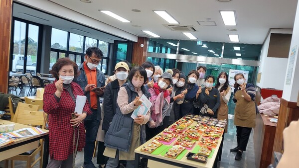 부안군, 농촌체험관광 네트워크 구축 푸드테라피 교육