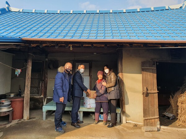 부안 주산면 직원, 연말연시 이웃사랑 나눔 실천