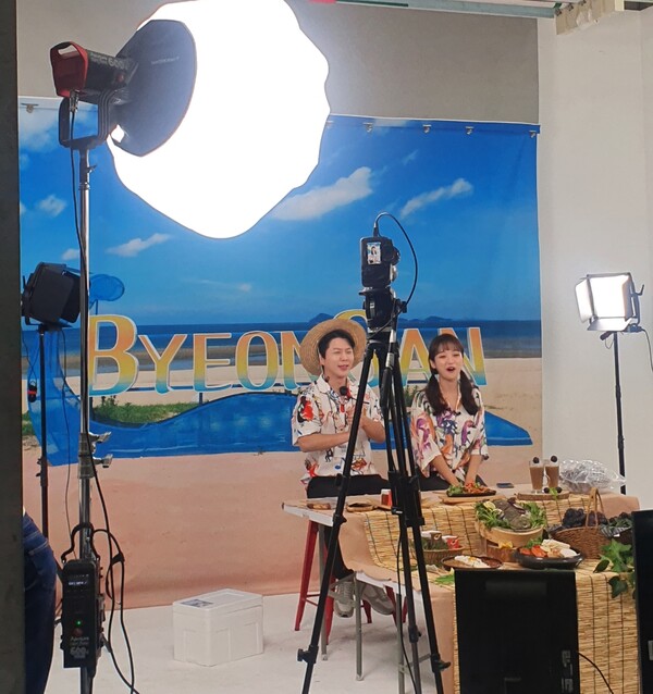 부안군, 부안로컬푸드 라이브커머스 판매 성황