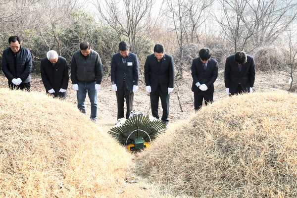 부안군, 3·1절 맞이 독립유공자 묘소 참배