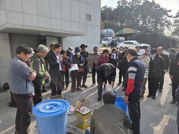부안군, 로컬푸드 직매장 출하농가 친환경 천연농약 제조‧활용 교육 진행