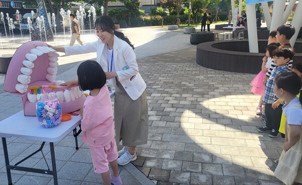 부안군, 제80회 구강보건의 날 기념 구강건강 홍보 체험관 운영