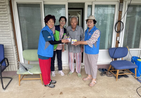 하서면 지역사회보장협의체, 홀몸어르신 우유 보급 특화사업 실시