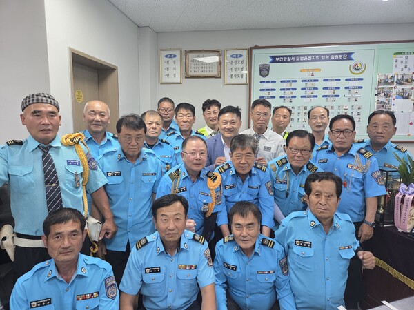 부안경찰서, 모범운전자 근무 점검 및 간담회