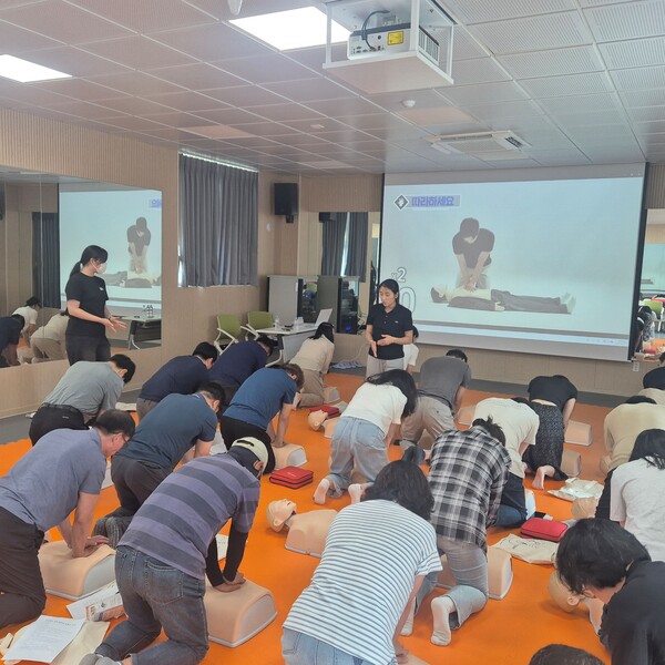 부안군, 자동심장충격기 설치기관 관리책임자 응급처치 교육 실시