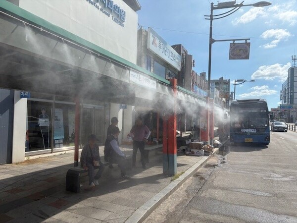 부안군, 폭염 대비 농어촌버스 정류장 쿨링포그 설치