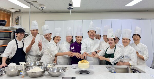 권익현 부안군수, 제빵기능사 자격증 취득반 방문 격려