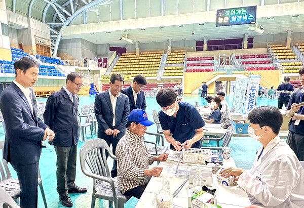 부안군, 찾아가는 농촌왕진버스 운영