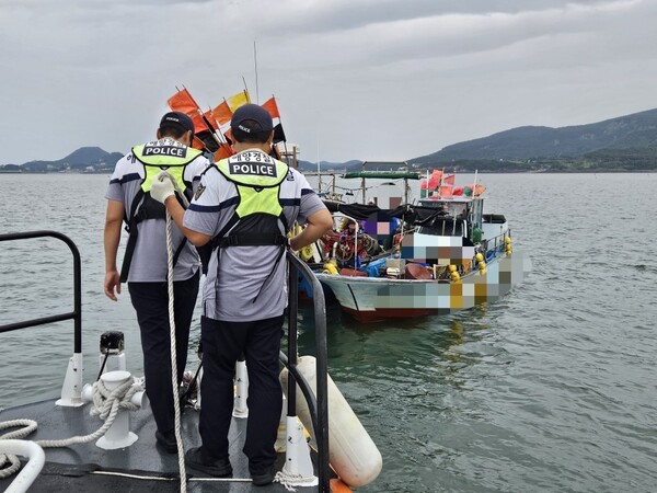 부안해경, 꽃게철 어구 절도 집중 단속·순찰 강화