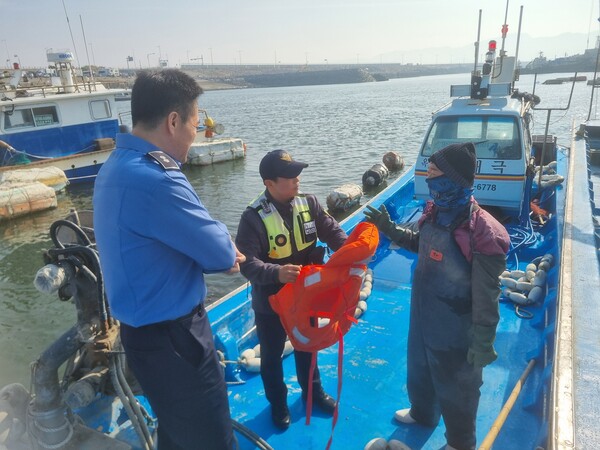 부안해경, 해양활동 전반에 구명조끼 착용 당부