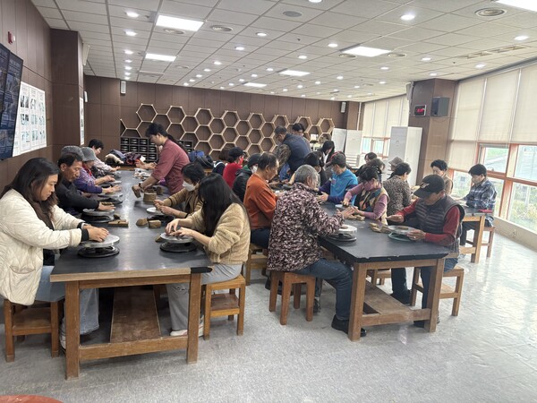 보안면, 2025년 하반기 청자 도예 체험 진행